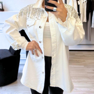 Giacca di jeans con strass sulle spalle