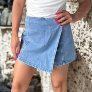 Pantaloncino effetto gonna